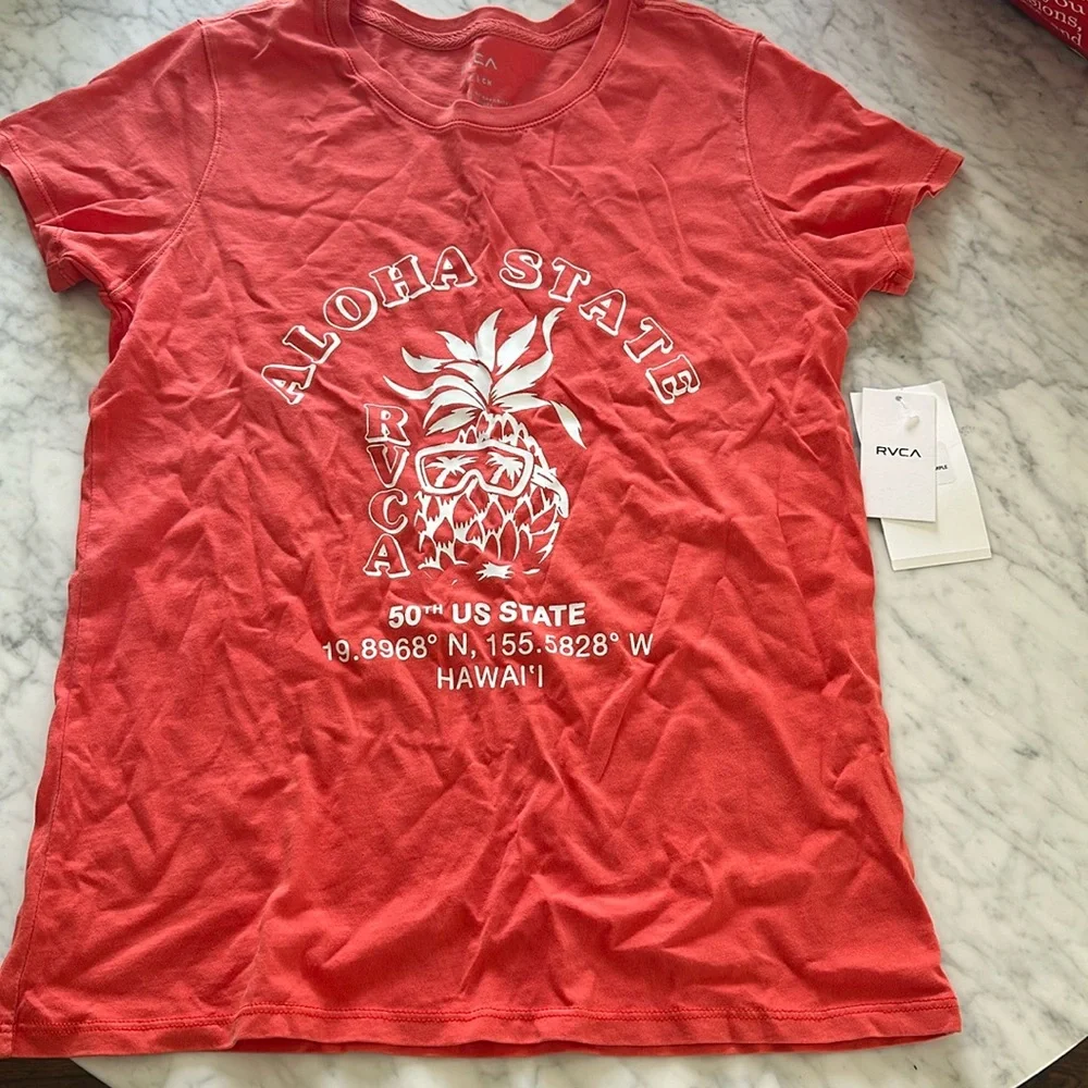 NWT RVCA Tee - Picture 1 of 4